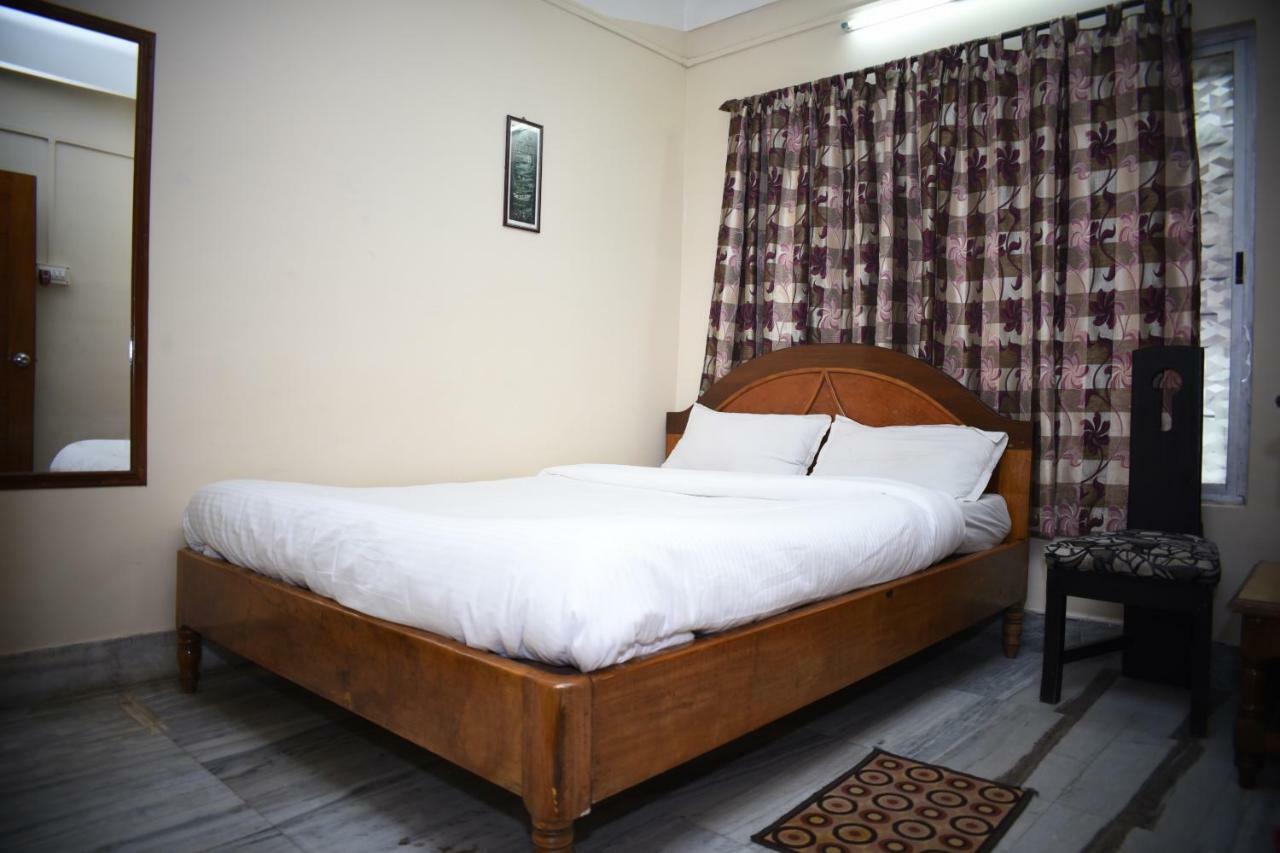 Spot On 37646 Hotel Centre Palace Silchar Eksteriør billede