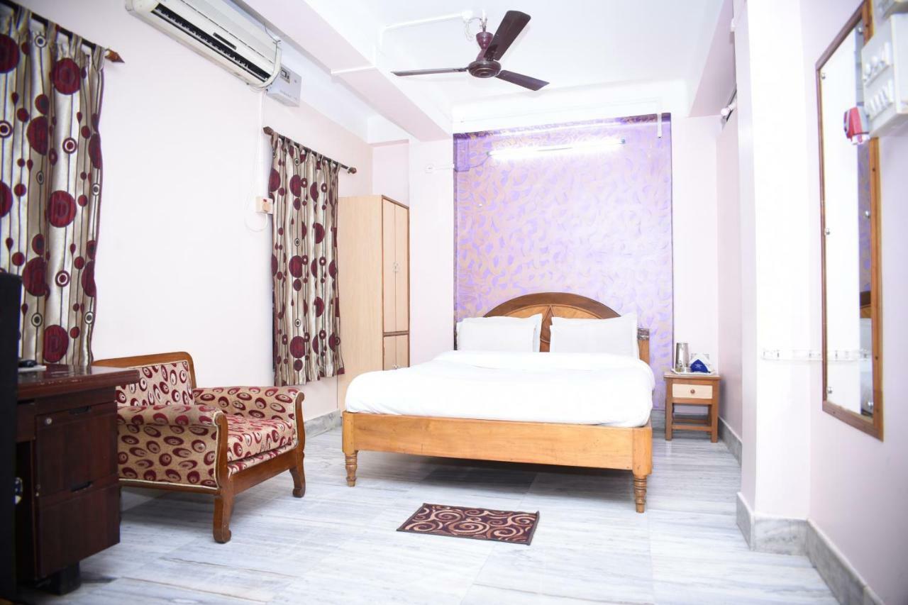 Spot On 37646 Hotel Centre Palace Silchar Eksteriør billede